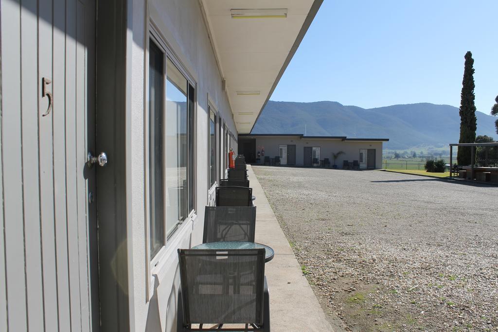 Mountain View Motel Corryong Exterior foto